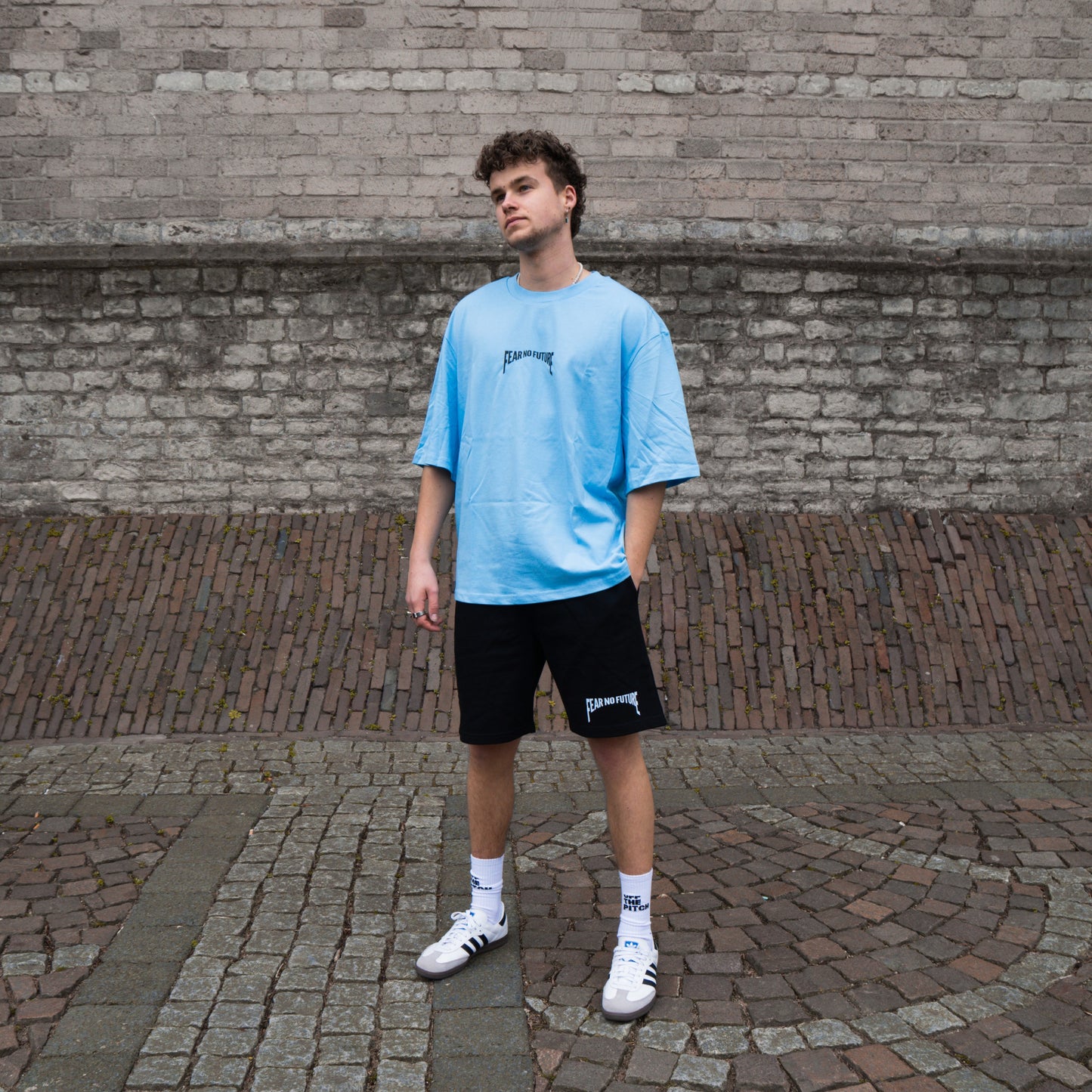 Oversized Face Tee Light Blue